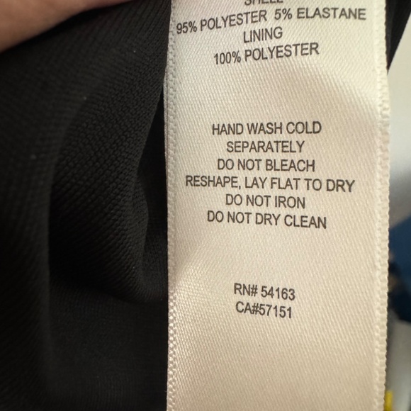 Elegant Black Feather-Trim Dress - Picture 5 of 7